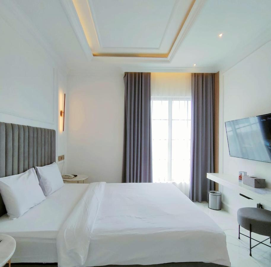 Kala Hotel Semarang Jomblang Exterior foto